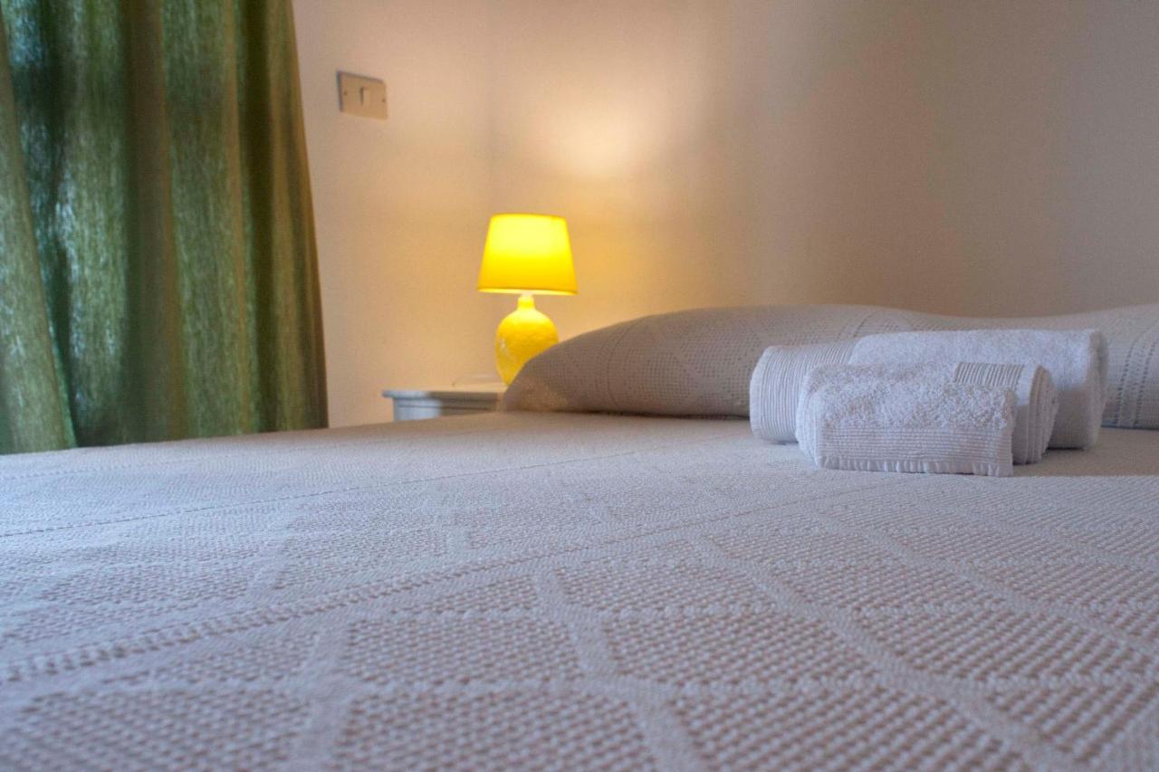 タオルミーナMara'S House, 10 Minuti A Piedi Dal Centro, Parcheggio Privatoアパートメント エクステリア 写真
